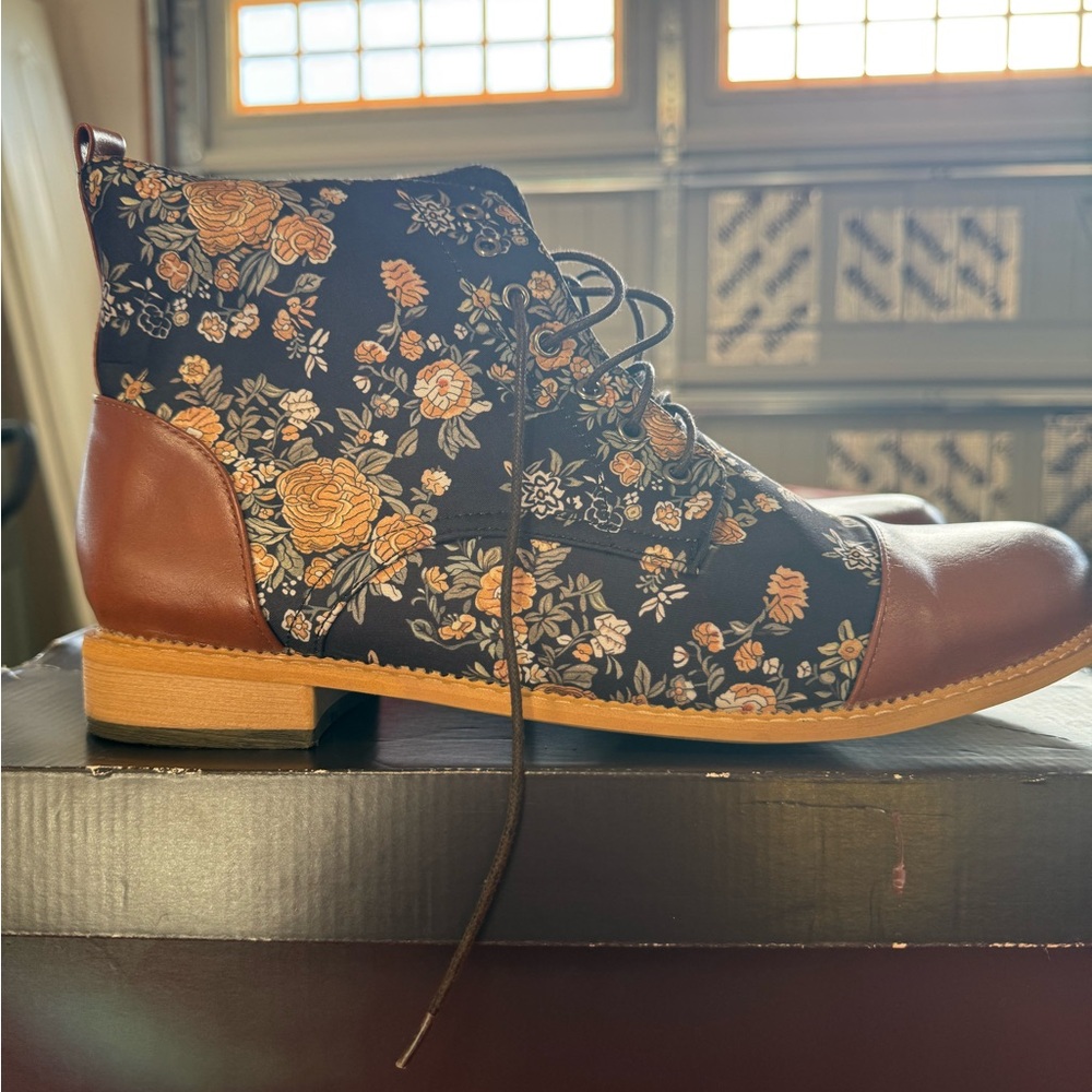 Floral Lace-Up Ankle Boots